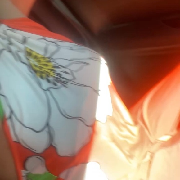 Maxi dress with matching head scarf. - Picture 3 of 5